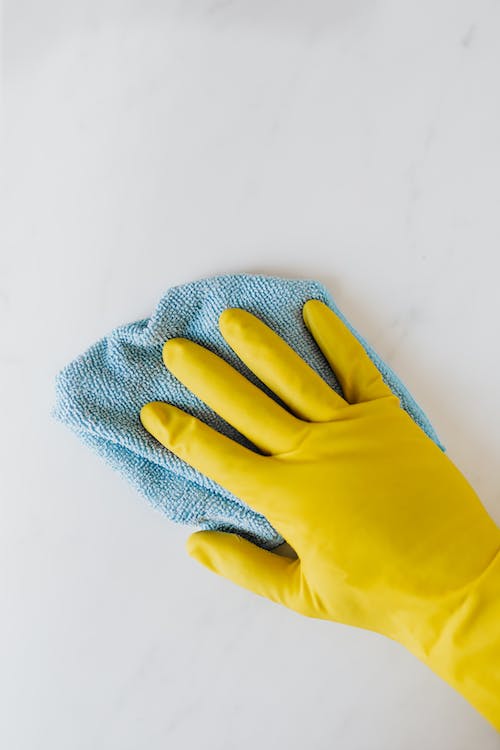 The Benefits and Advantages of Hiring a Cleaning Service